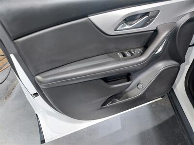 2022 Chevrolet Blazer 2 LT  AWD - Photo 15 - Rochelle, IL 61068