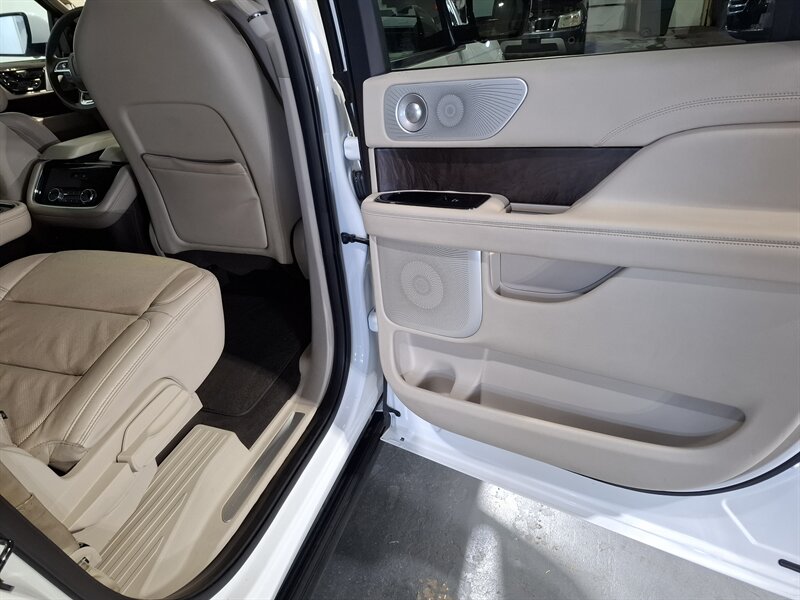 2020 Lincoln Navigator Reserve L - Photo 20