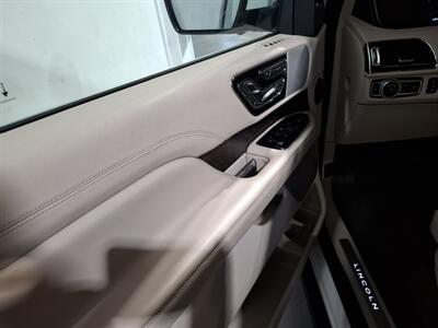 2020 Lincoln Navigator L Reserve 4x4 suv - Photo 14 - Rochelle, IL 61068