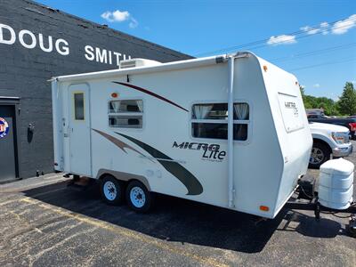 2009 Forest River FLAGG STAFF MICROLITE  18-FBR - Photo 3 - Rochelle, IL 61068