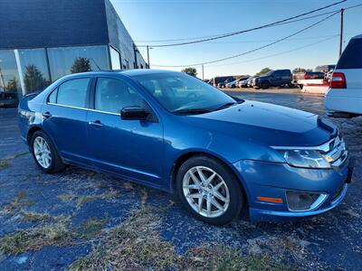 2010 Ford Fusion SEL   - Photo 2 - Rochelle, IL 61068