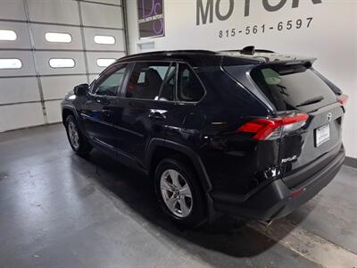 2019 Toyota RAV4 XLE AWD - Photo 4 - Rochelle, IL 61068
