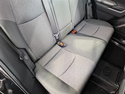 2019 Toyota RAV4 XLE AWD - Photo 13 - Rochelle, IL 61068