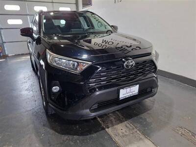 2019 Toyota RAV4 XLE AWD - Photo 9 - Rochelle, IL 61068