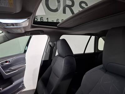 2019 Toyota RAV4 XLE AWD - Photo 25 - Rochelle, IL 61068