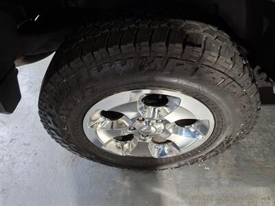 2014 Jeep Wrangler Unlimited Sahara  4 DOOR - Photo 33 - Rochelle, IL 61068
