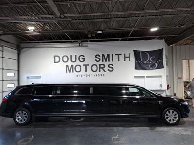 2016 &laquo;make&raquo; Limousine Fleet  LINCOLN MKT AWD V6 - Photo 2 - Rochelle, IL 61068