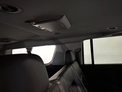 2018 Chevrolet Suburban LT - Photo 27 - Rochelle, IL 61068