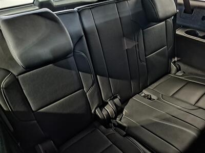 2018 Chevrolet Suburban LT - Photo 15 - Rochelle, IL 61068