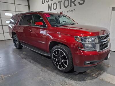 2018 Chevrolet Suburban LT - Photo 2 - Rochelle, IL 61068