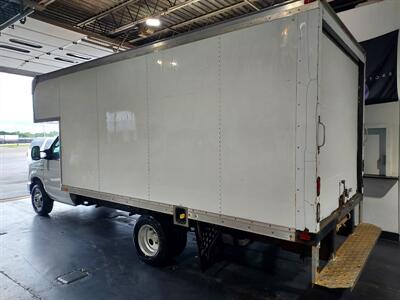 2012 Ford E-350 boxtruck   - Photo 6 - Rochelle, IL 61068