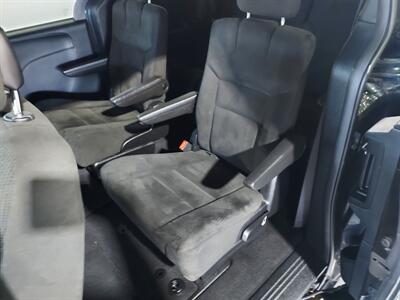 2015 Dodge Grand Caravan SE  van - Photo 13 - Rochelle, IL 61068