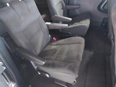 2015 Dodge Grand Caravan SE  van - Photo 17 - Rochelle, IL 61068