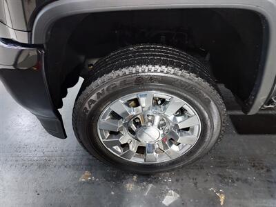 2016 GMC Sierra 2500 Denali  CREW CAB 4X4 - Photo 24 - Rochelle, IL 61068