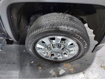 2016 GMC Sierra 2500 Denali  CREW CAB 4X4 - Photo 25 - Rochelle, IL 61068