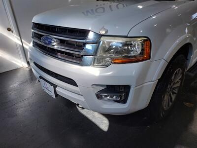 2017 Ford Expedition XLT   - Photo 4 - Rochelle, IL 61068