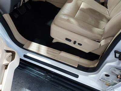 2017 Ford Expedition XLT   - Photo 40 - Rochelle, IL 61068