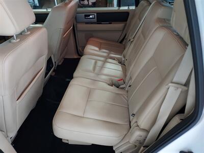 2017 Ford Expedition XLT   - Photo 16 - Rochelle, IL 61068