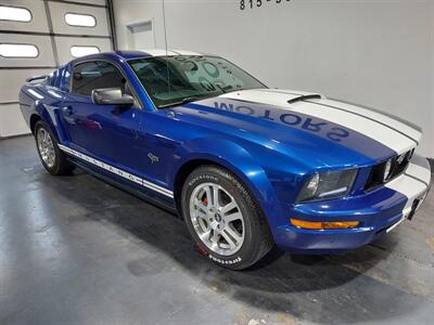 2005 Ford Mustang V6 COUPE  COUPE - Photo 17 - Rochelle, IL 61068
