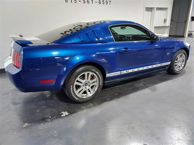 2005 Ford Mustang V6 COUPE  COUPE - Photo 6 - Rochelle, IL 61068