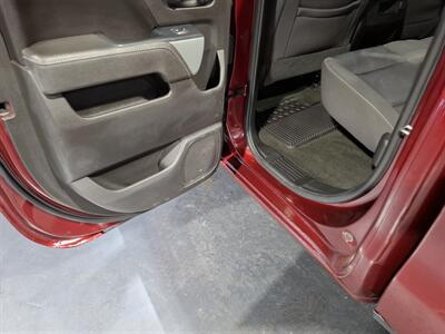 2017 Chevrolet Silverado 1500 LT - Photo 19 - Rochelle, IL 61068