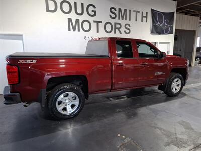 2017 Chevrolet Silverado 1500 LT - Photo 9 - Rochelle, IL 61068