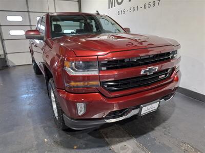 2017 Chevrolet Silverado 1500 LT - Photo 10 - Rochelle, IL 61068