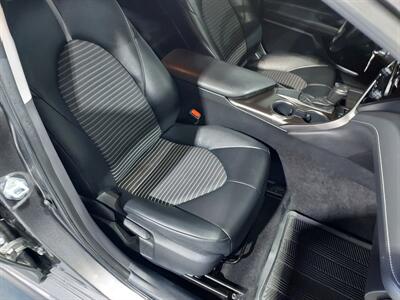 2021 Toyota Camry SE  SEDAN - Photo 13 - Rochelle, IL 61068