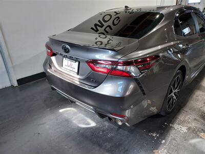 2021 Toyota Camry SE  SEDAN - Photo 9 - Rochelle, IL 61068