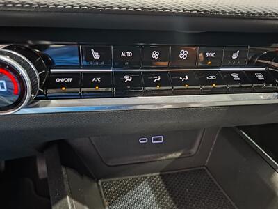 2025 Chevrolet Equinox LT   - Photo 24 - Rochelle, IL 61068