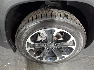 2025 Chevrolet Equinox LT   - Photo 29 - Rochelle, IL 61068
