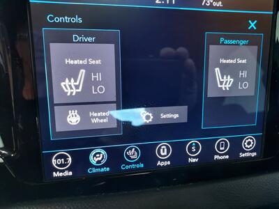 2020 Chrysler Pacifica Touring L Plus  SPORT TRIM - Photo 23 - Rochelle, IL 61068