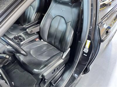 2020 Chrysler Pacifica Touring L Plus  SPORT TRIM - Photo 15 - Rochelle, IL 61068