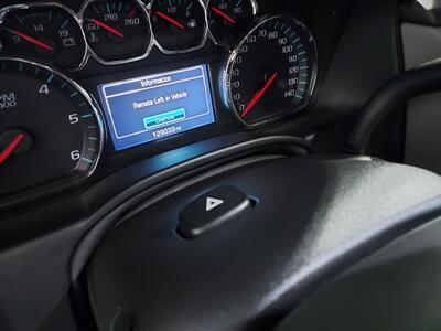 2020 Chevrolet Suburban LT  4X4 - Photo 27 - Rochelle, IL 61068