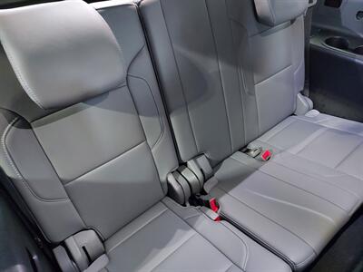 2020 Chevrolet Suburban LT  4X4 - Photo 17 - Rochelle, IL 61068