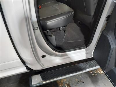 2017 RAM 1500 Laramie QUAD CAB - Photo 20 - Rochelle, IL 61068