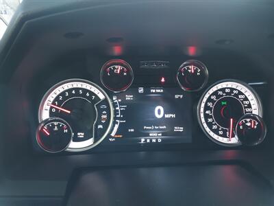 2017 RAM 1500 Laramie QUAD CAB - Photo 21 - Rochelle, IL 61068