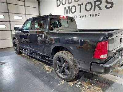 2018 RAM 1500 SLT BIG HORN CREW CAB - Photo 9 - Rochelle, IL 61068