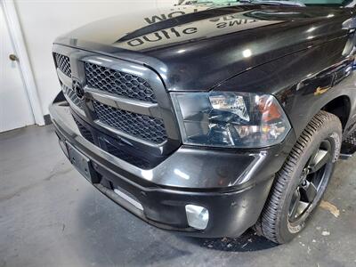 2018 RAM 1500 SLT BIG HORN CREW CAB - Photo 10 - Rochelle, IL 61068