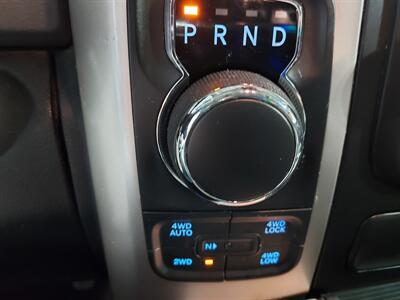 2018 RAM 1500 SLT BIG HORN CREW CAB - Photo 12 - Rochelle, IL 61068