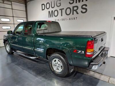 2002 Chevrolet Silverado 1500 4dr Extended Cab  Z71 4X4 5.3 - Photo 8 - Rochelle, IL 61068
