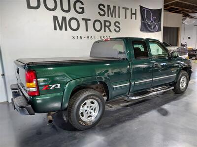 2002 Chevrolet Silverado 1500 4dr Extended Cab  Z71 4X4 5.3 - Photo 3 - Rochelle, IL 61068