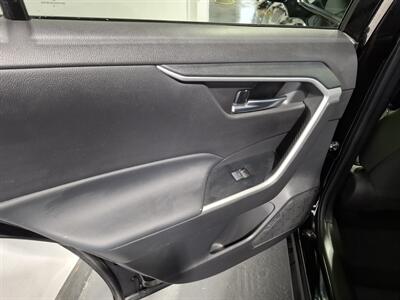 2024 Toyota RAV4 XLE HYBRID AWD   - Photo 20 - Rochelle, IL 61068