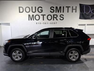 2024 Toyota RAV4 XLE HYBRID AWD   - Photo 2 - Rochelle, IL 61068