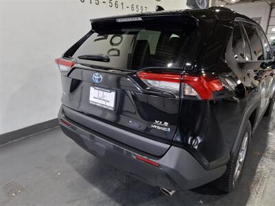 2024 Toyota RAV4 XLE HYBRID AWD   - Photo 9 - Rochelle, IL 61068