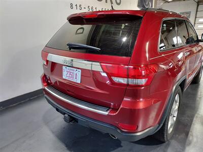 2013 Jeep Grand Cherokee Overland  4x4 suv - Photo 5 - Rochelle, IL 61068