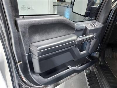 2020 Ford F-150 LARIAT  CREW CAB 4X4 FX4 - Photo 18 - Rochelle, IL 61068