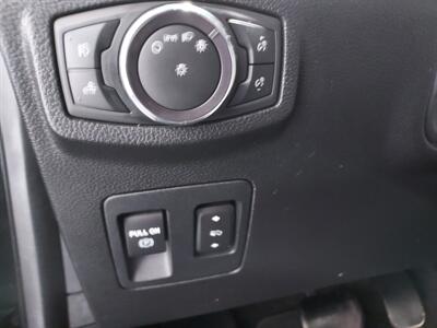 2020 Ford F-150 LARIAT  CREW CAB 4X4 FX4 - Photo 27 - Rochelle, IL 61068