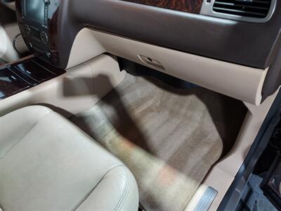 2018 GMC Yukon XL Denali  suv - Photo 13 - Rochelle, IL 61068