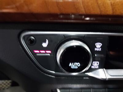 2021 Audi Q5 quattro Premium 45 TFSI - Photo 28 - Rochelle, IL 61068